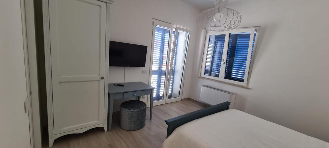 Eco-House Da Franco Hotel Civitanova Marche Buitenkant foto